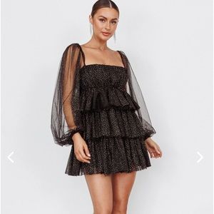 EUC: SPRING MORNING LONG SLEEVE TIERED MINI DRESS BLACK/GOLD